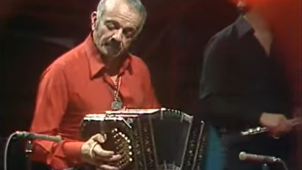Astor Piazzolla playing the bandoneon with his Electronic Octet in the 1977 television broadcast of Zita
